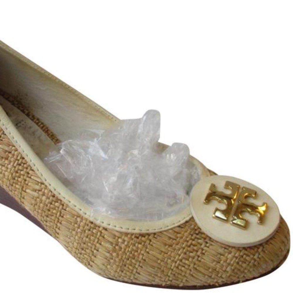 *Tory Burch Tan Rattan Woven Round Toe Slip-On